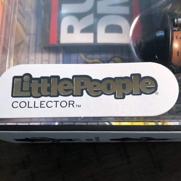RUN DMV Little People Collector NIB Ltd Ed 2020 🎹 🎶 So MUCH FUN 🤩 - Picture 5 of 17